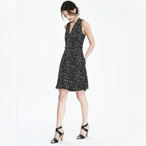Banana Republic Polka Dot Dress - Picture 1 of 4